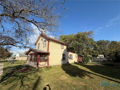 Tiny photo for 1219 Crystal Street, Toledo, OH 43605 (MLS # 6136983)