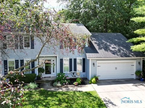 Photo of 6667 Echo Vly Vly, Maumee, OH 43537 (MLS # 6133261)