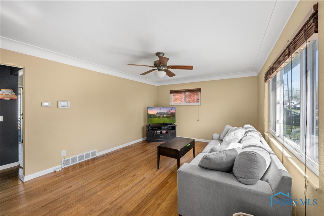1414 Mound Avenue, Toledo, Ohio image 5