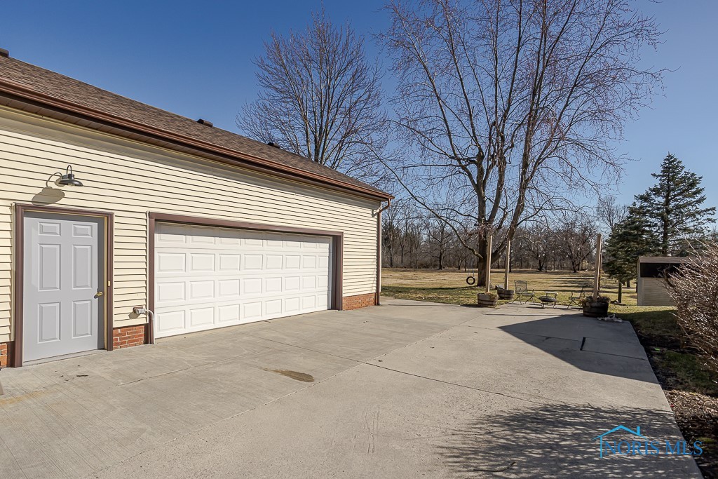 22690 W Toledo Street, Curtice, Ohio image 46