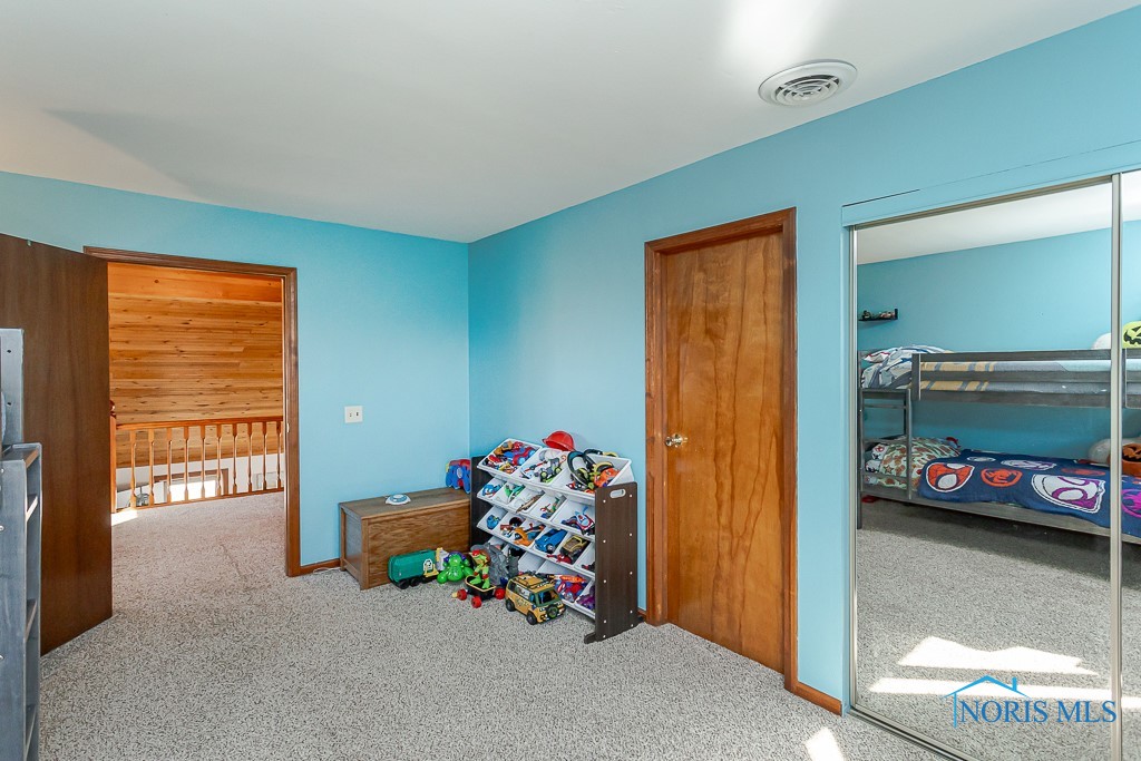 22690 W Toledo Street, Curtice, Ohio image 40