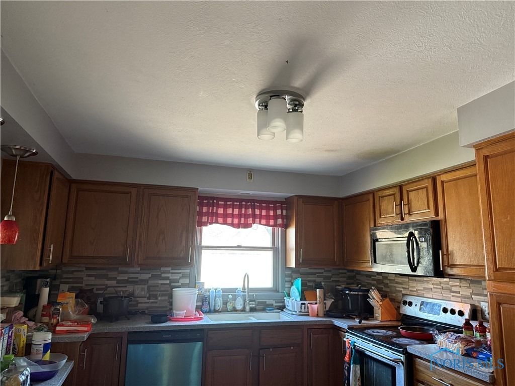1023 Buckland Avenue, Fremont, Ohio image 20