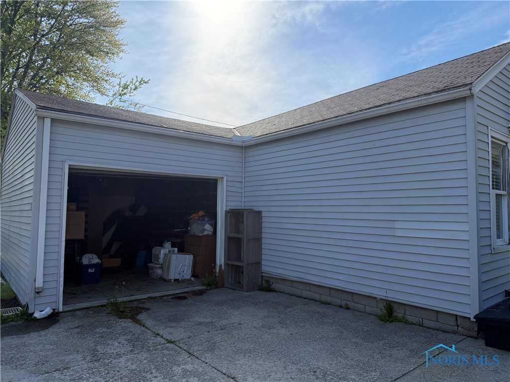 1023 Buckland Avenue, Fremont, Ohio image 24