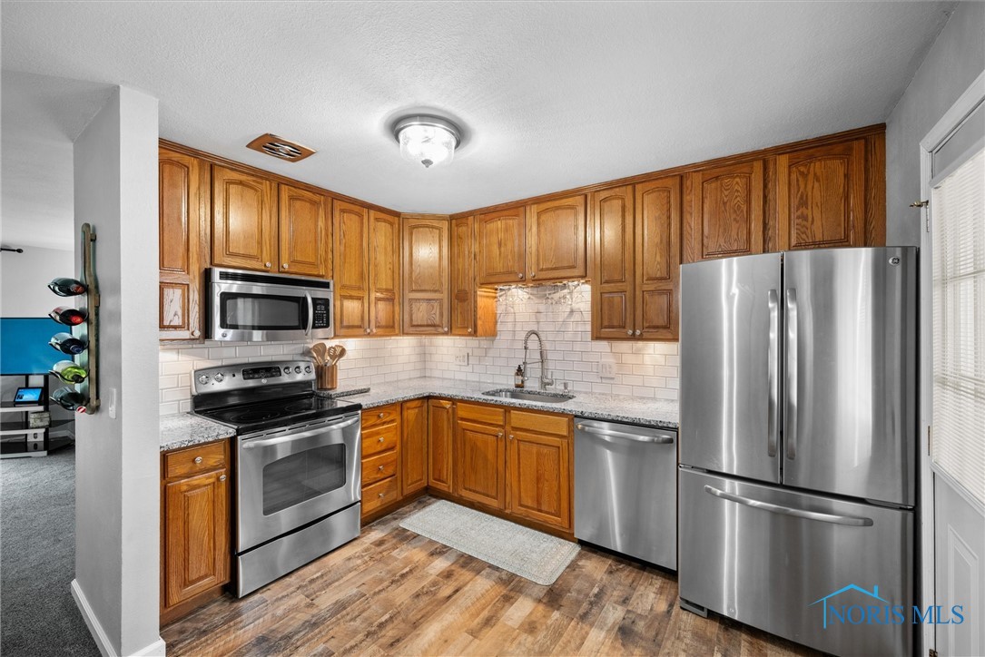 846 Maple Lane, Waterville, Ohio image 8