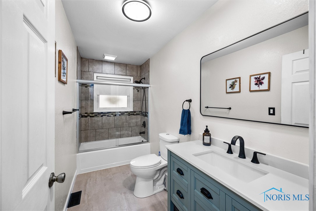 846 Maple Lane, Waterville, Ohio image 12