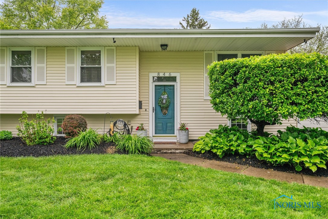 846 Maple Lane, Waterville, Ohio image 4