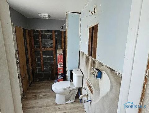 Tiny photo for 816 N Crissey Road, Holland, OH 43528 (MLS # 6136119)