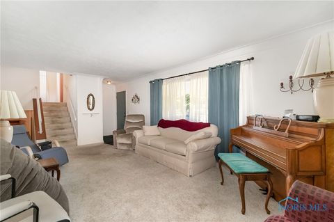 Tiny photo for 1301 Cass Road, Maumee, OH 43537 (MLS # 6136645)