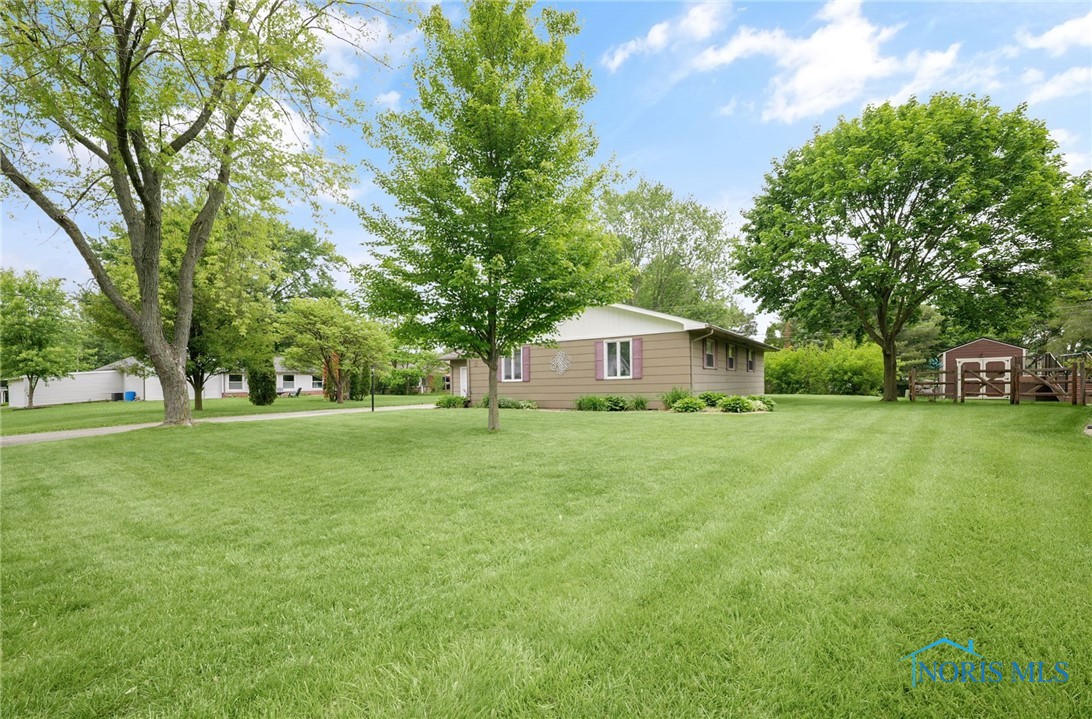 1 Hawthorne Drive, Delta, Ohio image 34