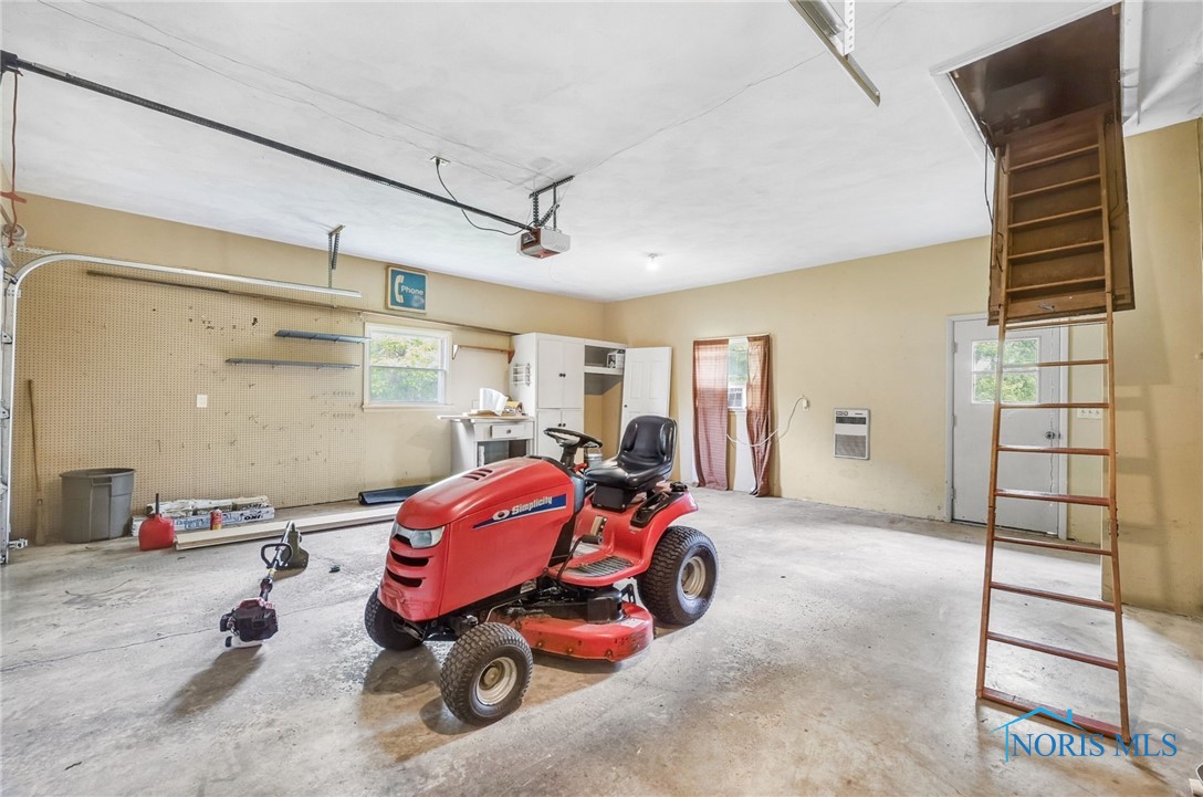 1 Hawthorne Drive, Delta, Ohio image 30