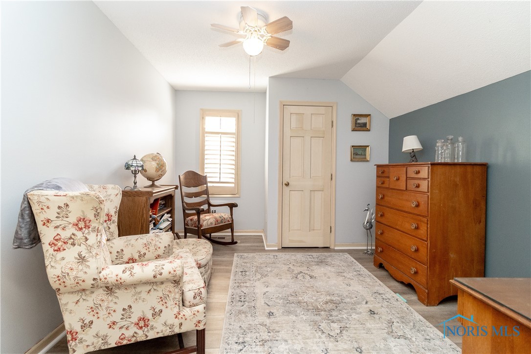 6908 Cloister Road, Toledo, Ohio image 36
