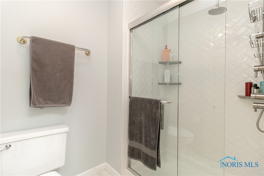 6908 Cloister Road, Toledo, Ohio image 31