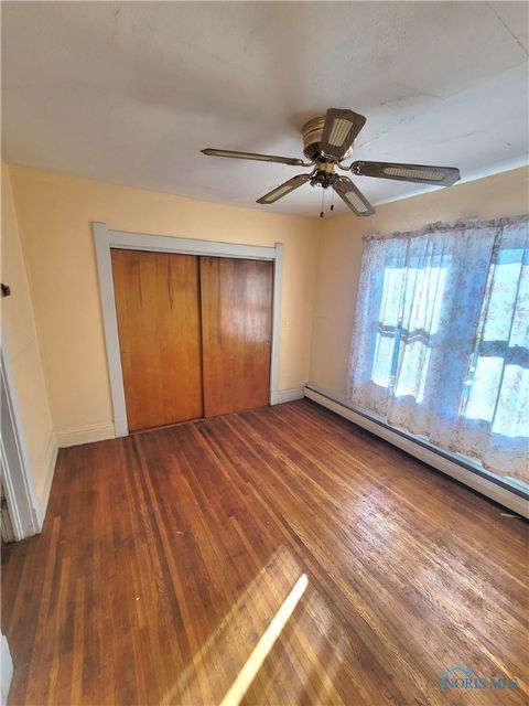Tiny photo for 835 Willow Avenue, Toledo, OH 43605 (MLS # 6136911)