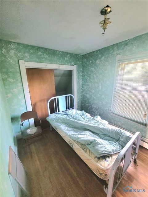 Tiny photo for 835 Willow Avenue, Toledo, OH 43605 (MLS # 6136911)