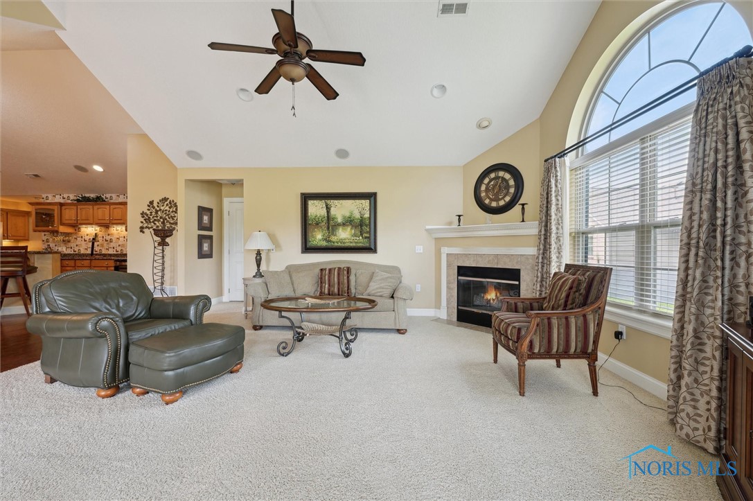 2730 Canterbury Circle #23B, Port Clinton, Ohio image 13
