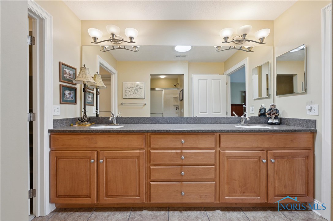 2730 Canterbury Circle #23B, Port Clinton, Ohio image 35