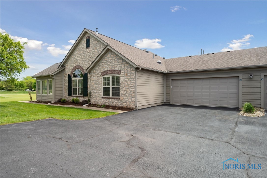2730 Canterbury Circle #23B, Port Clinton, Ohio image 6