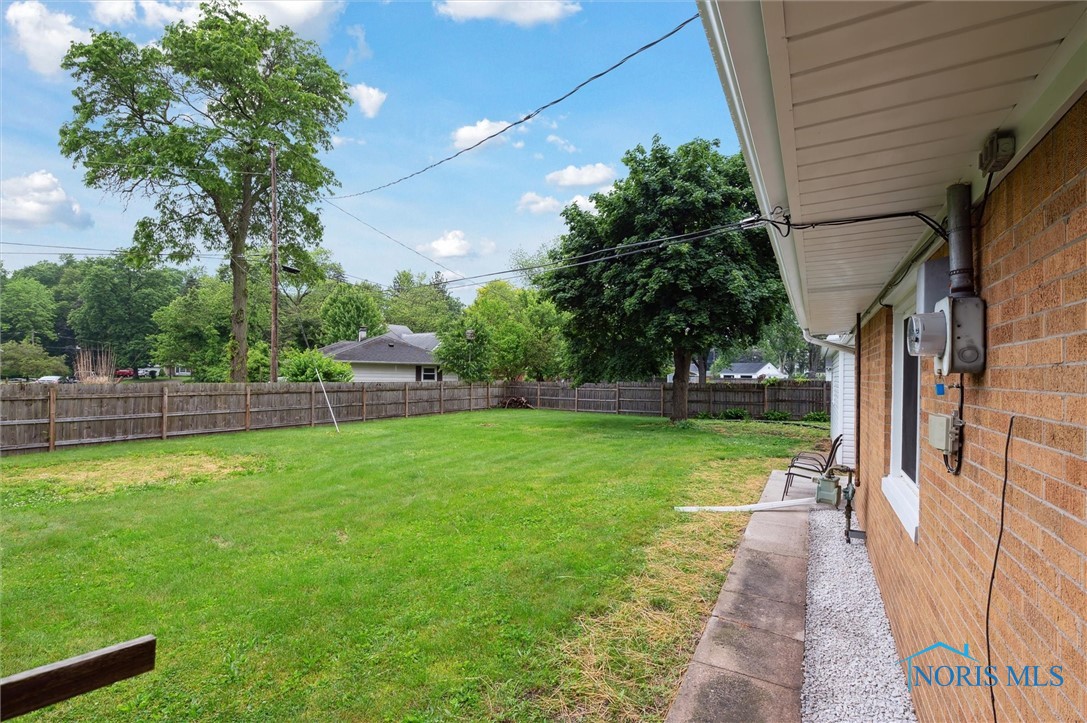 1240 Westgate Road, Toledo, Ohio image 37
