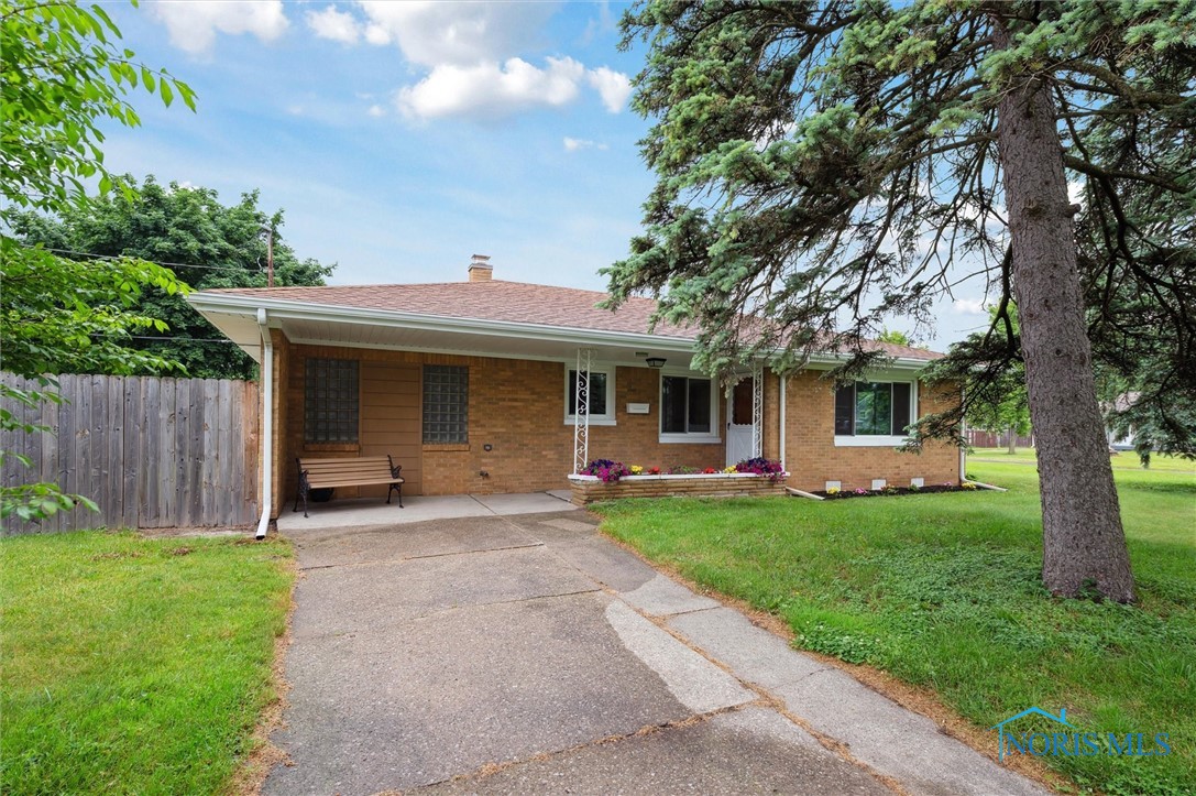 1240 Westgate Road, Toledo, Ohio image 3