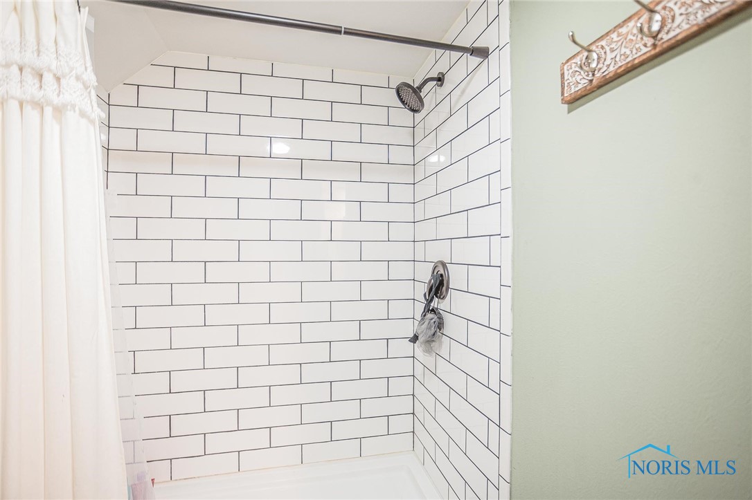 3251 Woodbrook Road #3251, Toledo, Ohio image 17