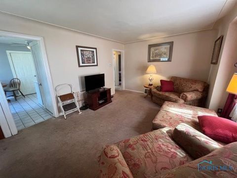 Tiny photo for 4669 S Detroit Avenue, Toledo, OH 43614 (MLS # 6136111)