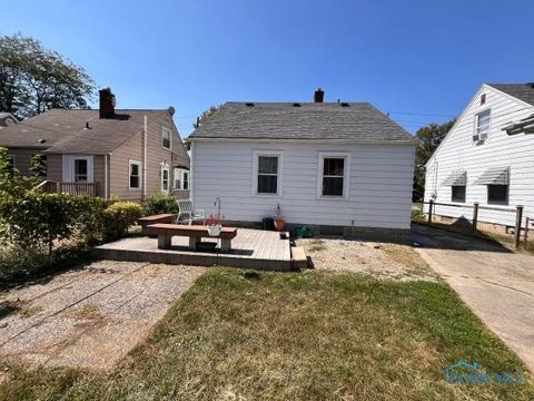 Tiny photo for 4669 S Detroit Avenue, Toledo, OH 43614 (MLS # 6136111)