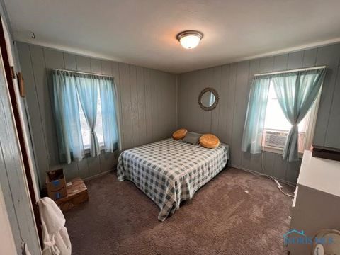 Tiny photo for 4669 S Detroit Avenue, Toledo, OH 43614 (MLS # 6136111)