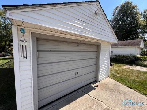 Tiny photo for 4669 S Detroit Avenue, Toledo, OH 43614 (MLS # 6136111)