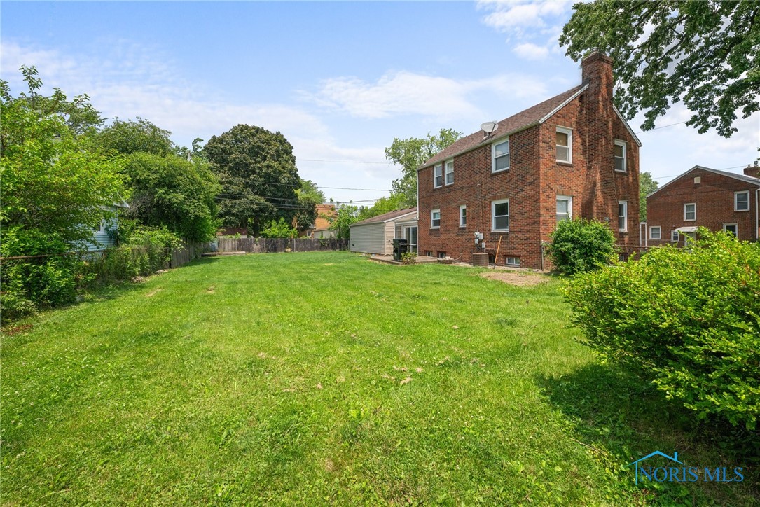 734 Waybridge Road, Toledo, Ohio image 2