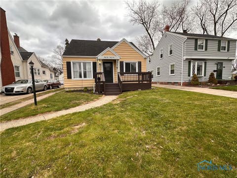 Photo for 3145 Strathmoor Avenue
