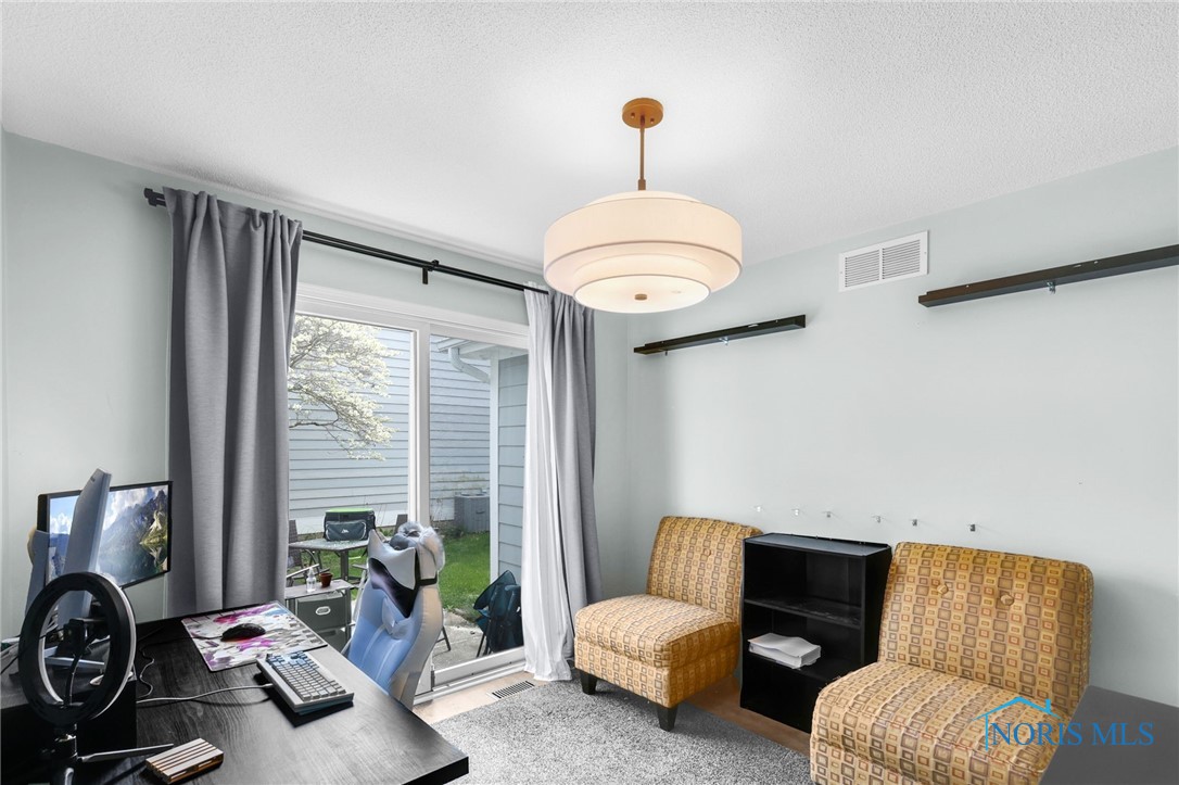 2421 Mckivett Drive #2421, Toledo, Ohio image 21
