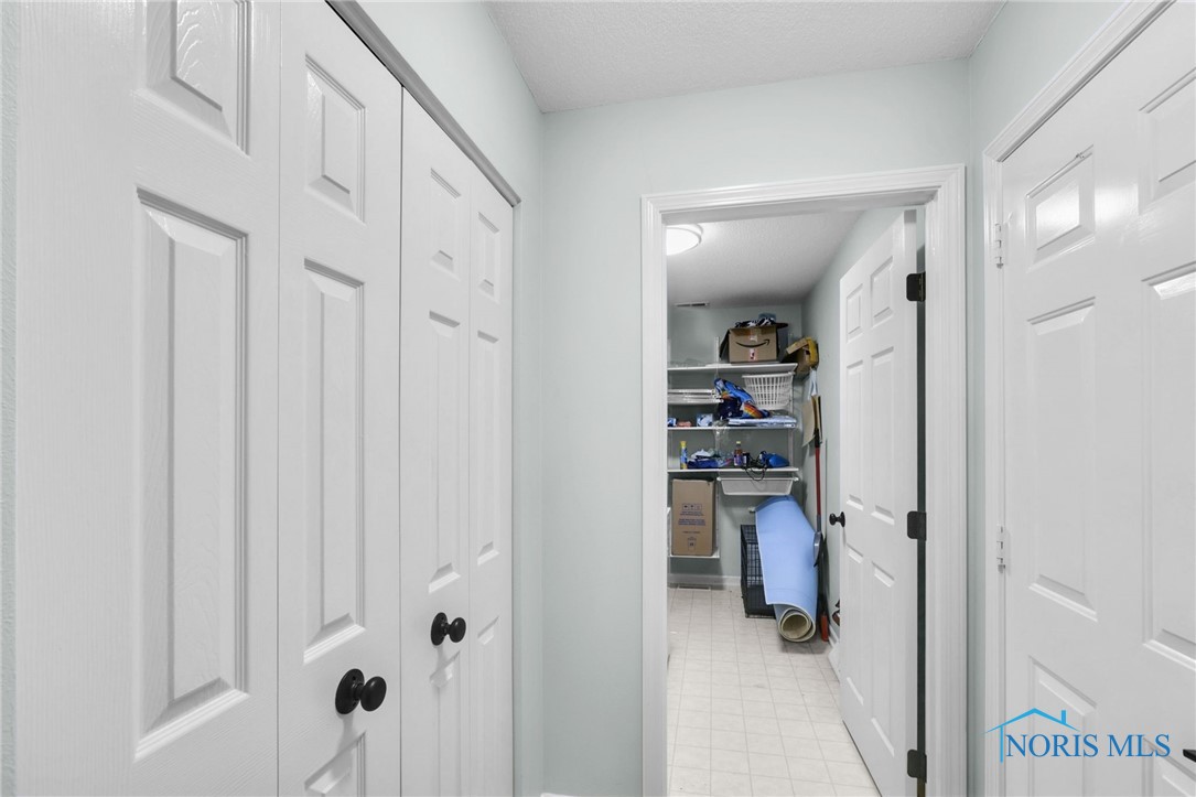 2421 Mckivett Drive #2421, Toledo, Ohio image 20