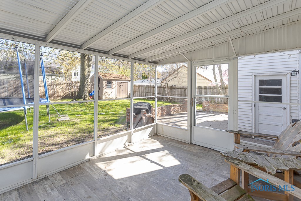 4128 Oak Crest Road, Toledo, Ohio image 46