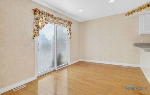 Tiny photo for 26336 E Wexford Drive, Perrysburg, OH 43551 (MLS # 6136786)