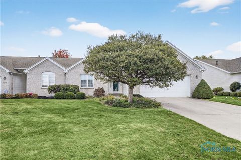Photo of 26336 E Wexford Drive, Perrysburg, OH 43551 (MLS # 6136786)
