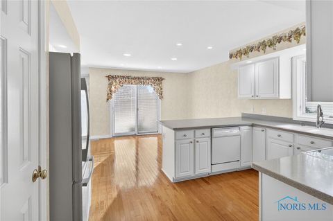 Tiny photo for 26336 E Wexford Drive, Perrysburg, OH 43551 (MLS # 6136786)