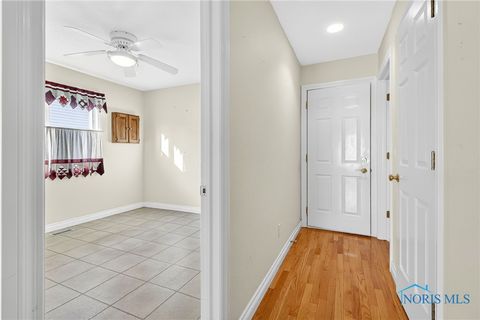 Tiny photo for 26336 E Wexford Drive, Perrysburg, OH 43551 (MLS # 6136786)