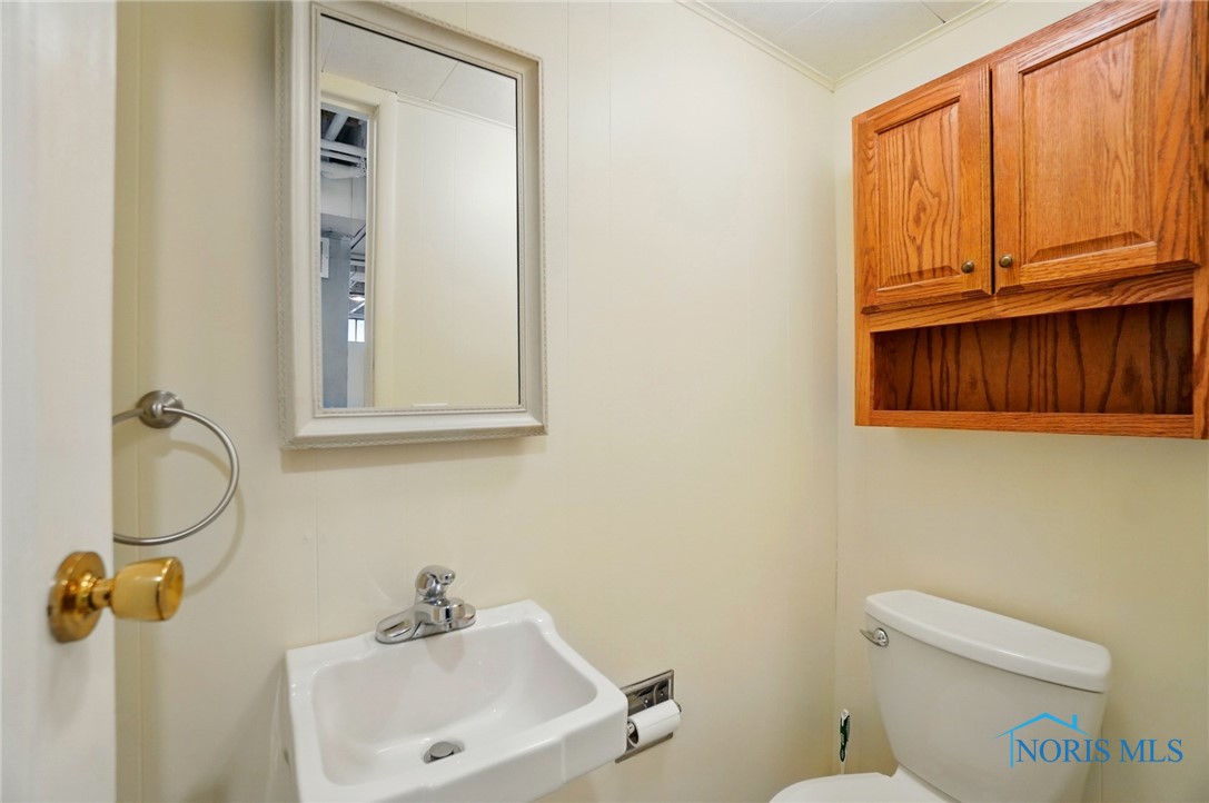 864 Cherry Lane, Waterville, Ohio image 36