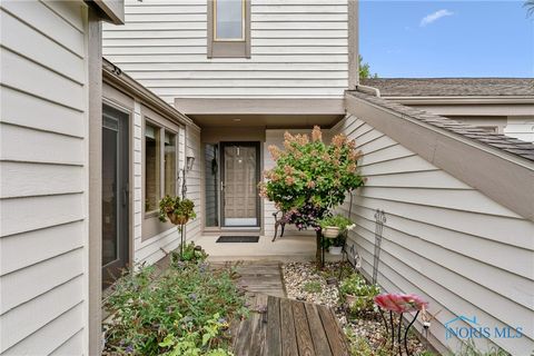 Tiny photo for 6716 Embassy Court #8, Maumee, OH 43537 (MLS # 6135950)