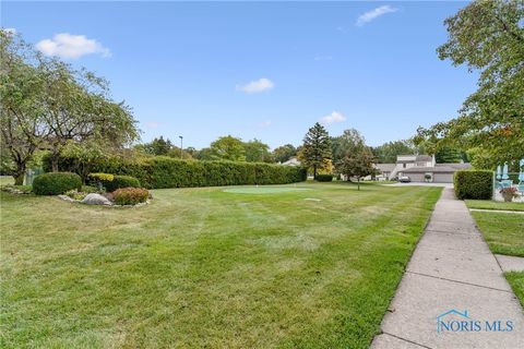 Tiny photo for 6716 Embassy Court #8, Maumee, OH 43537 (MLS # 6135950)