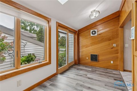 Tiny photo for 6716 Embassy Court #8, Maumee, OH 43537 (MLS # 6135950)