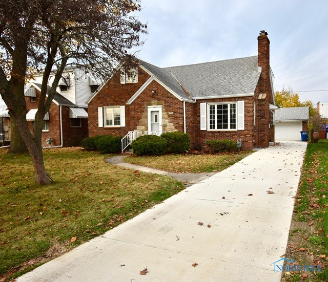 2642 Stamford Drive, Toledo, Ohio image 2