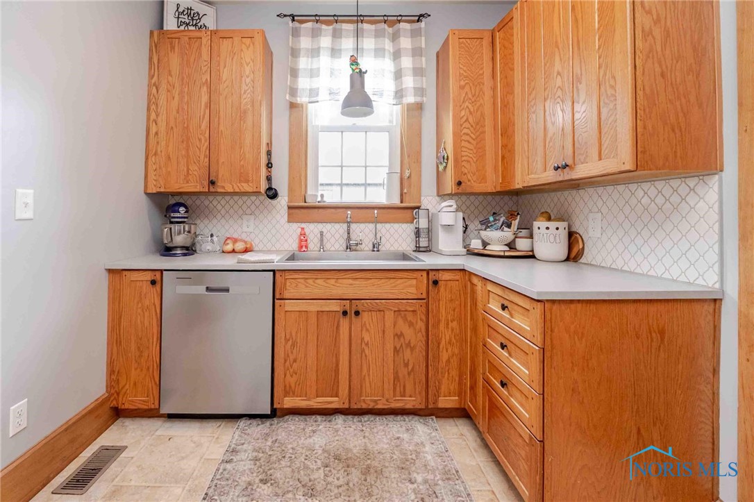 Bluffton, Ohio 45817, United States, 3 Bedrooms Bedrooms, ,3 BathroomsBathrooms,Residential,Active,183185