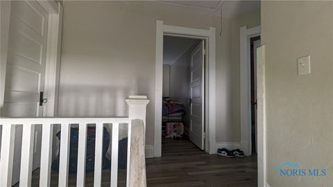 Tiny photo for 2329 Seaman Street, Toledo, OH 43605 (MLS # 6136429)
