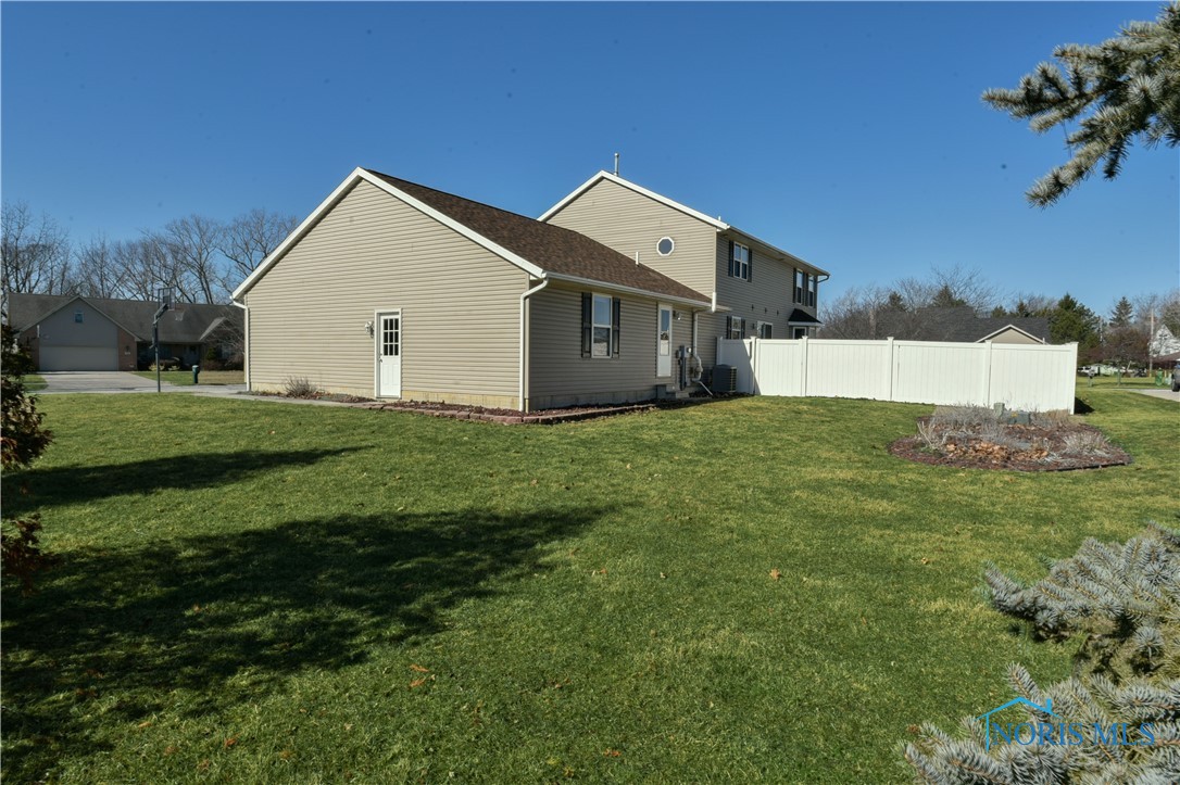 81 S Brookside Drive, Oak Harbor, Ohio image 4