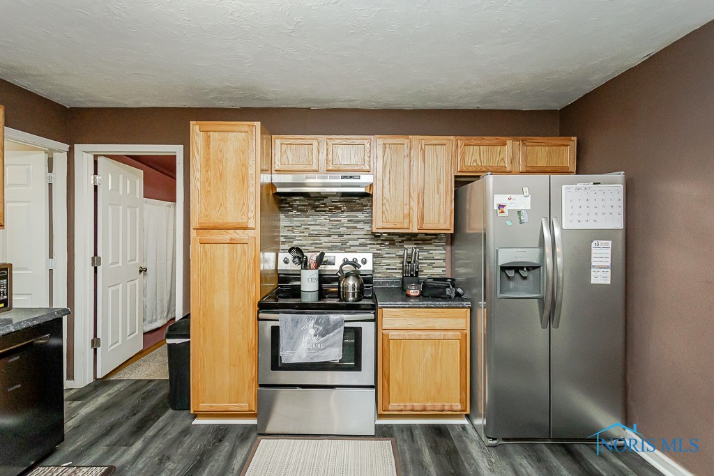 200 Ellis Avenue, Findlay, Ohio image 26