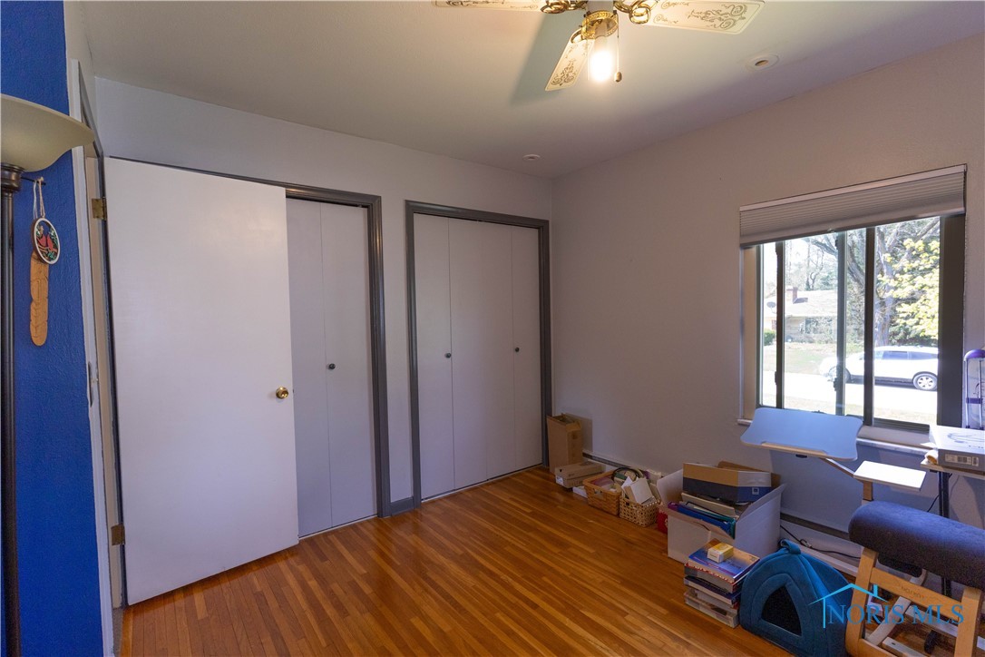 2257 Greenlawn Drive, Toledo, Ohio image 25