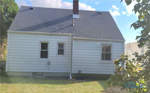 Tiny photo for 1541 Booth Avenue, Toledo, OH 43608 (MLS # 6136329)