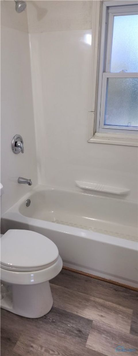 Tiny photo for 1541 Booth Avenue, Toledo, OH 43608 (MLS # 6136329)