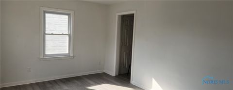 Tiny photo for 1541 Booth Avenue, Toledo, OH 43608 (MLS # 6136329)